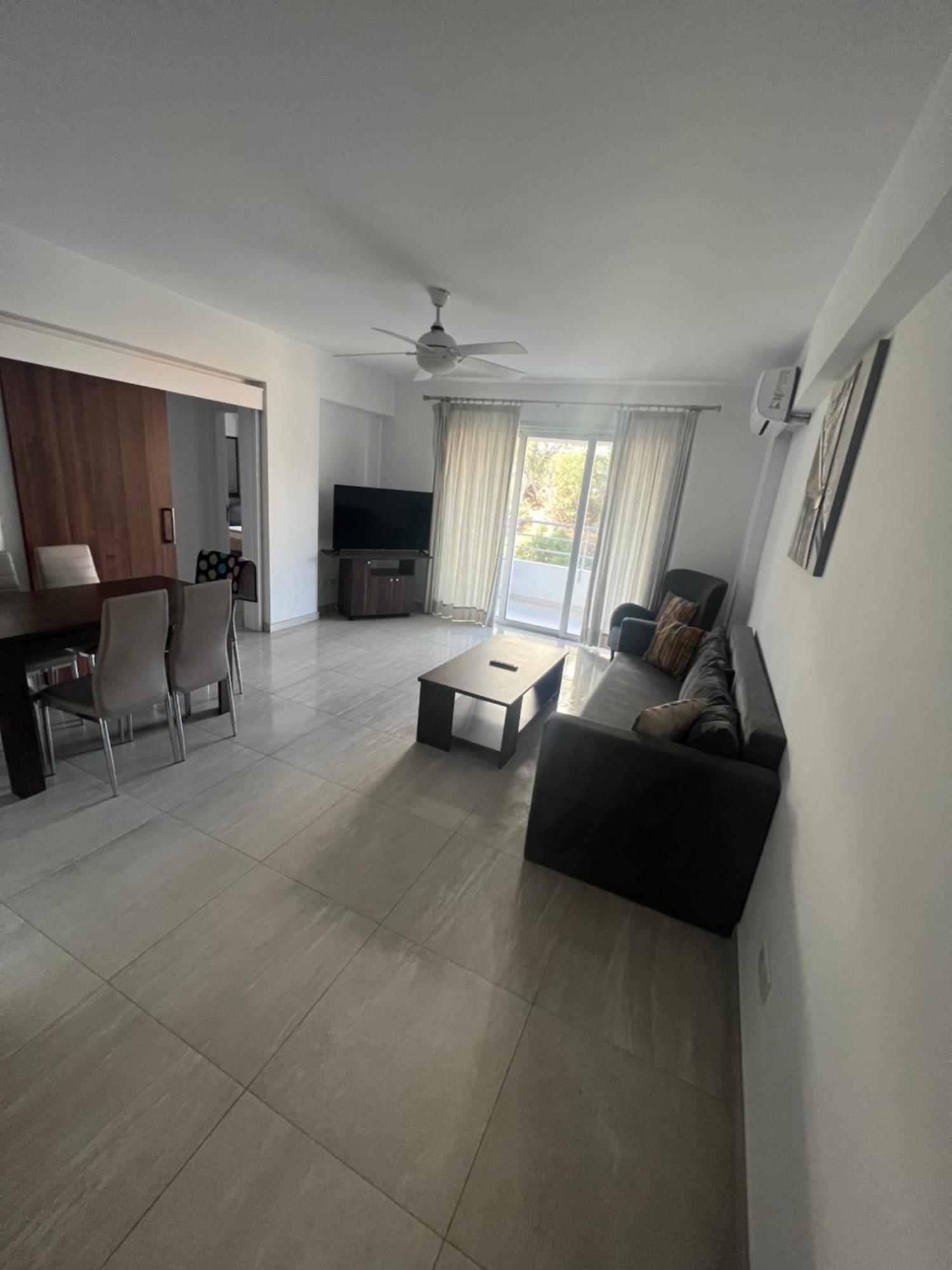 Brand New Lux Apartment Mackenzie Larnaca Zewnętrze zdjęcie